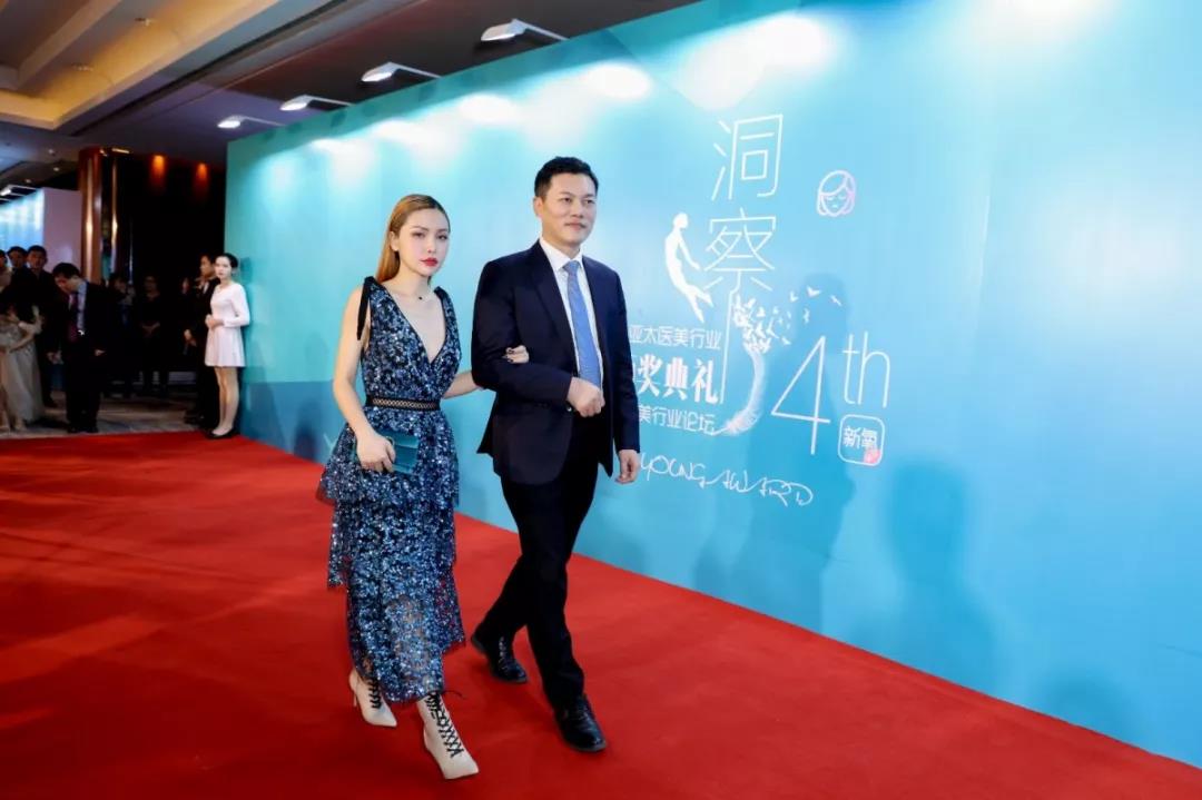 羅志敏院長榮獲新氧2018年度最佳美學匠人獎